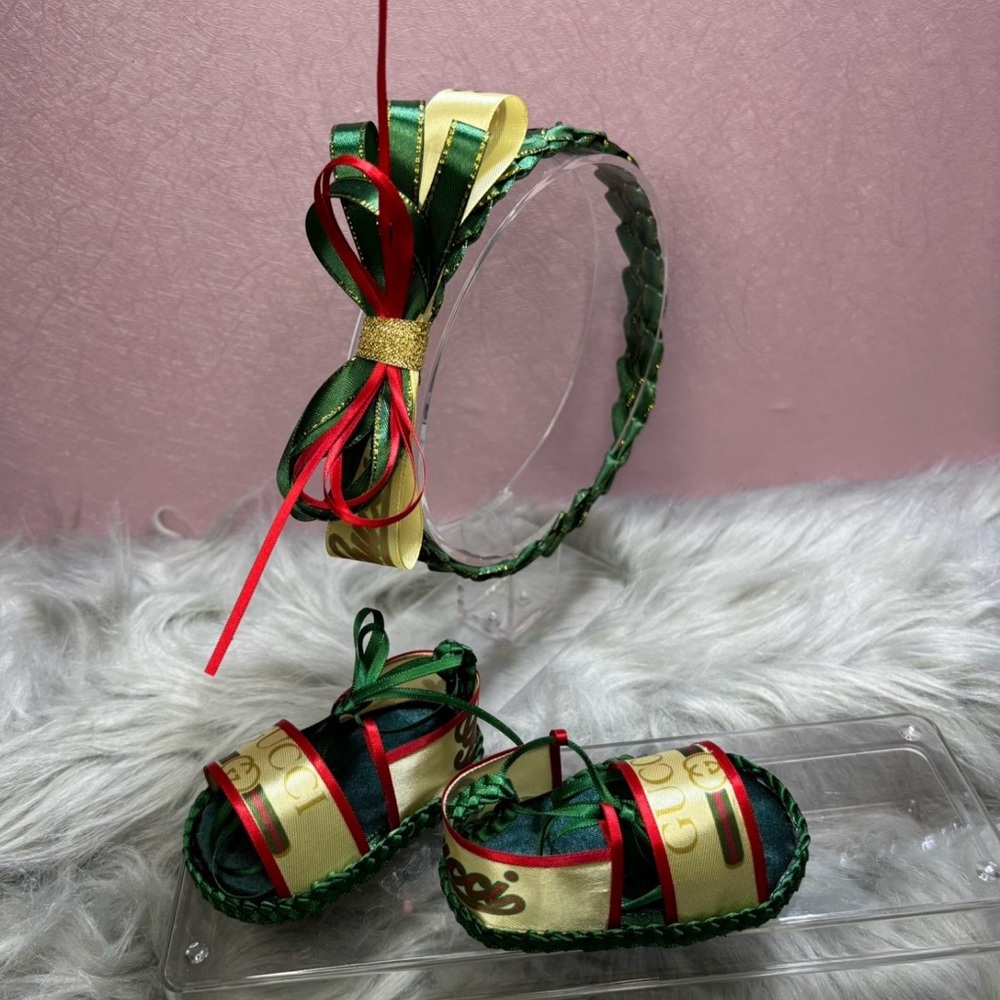 Gucci Green and Red Sandals with Whimsical Design